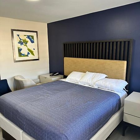 Economy 7 Inn Hampton Exteriör bild